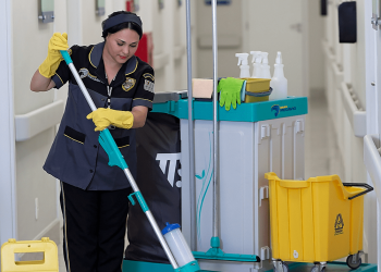 Limpeza Terceirizada: 6 motivos para contratar uma empresa especializada