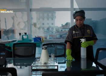 Uma limpeza que vai além das aparências. Descubra como a terceirização de serviços de limpeza pode ser um diferencial na saúde do ambiente de trabalho