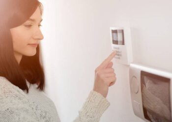 Alarme monitorado: como funciona e por que é mais seguro