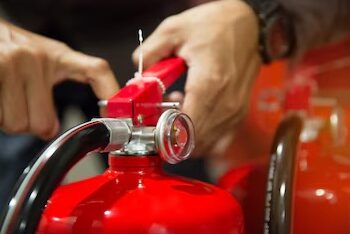 Vantagens de contratar bombeiro civil terceirizado para empresas e eventos